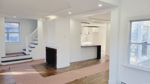 184-24 Edgewood Ave, Jamaica, NY 11413-3055