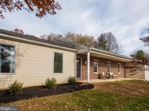 440 Font Rd, Downingtown PA  19335-1526 exterior