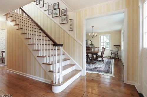 20 Oak Ridge Rd, Bernardsville, NJ 07924-1878