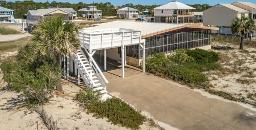 841 Gorrie Dr, Saint George Island FL  32328-2911 exterior