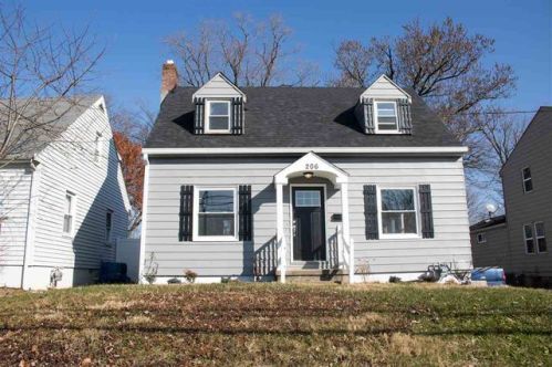 206 Stevenson Rd, Covington, KY 41018-2252