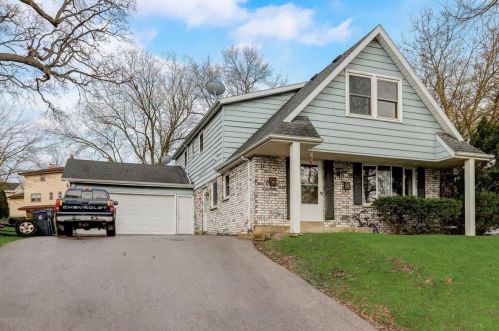623 Mccall St, Waukesha WI  53186-5528 exterior