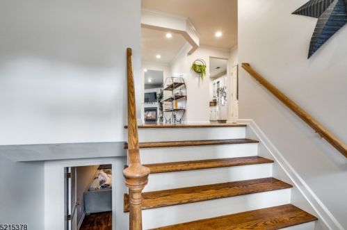 36 Kennedy Ct, Princeton NJ  08540-4637 exterior