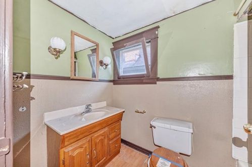328 11th Ave, New Brighton PA  15066-1439 exterior