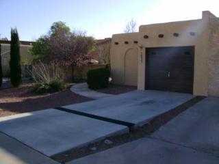 2033 Camelot Dr, Las Cruces NM  88005-1516 exterior