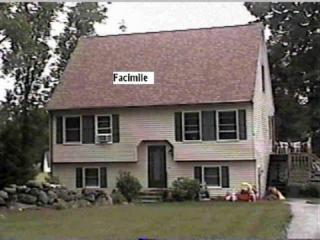 15 Regina Ave, Raymond, NH 03077-2073
