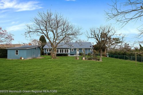 1703 Maxwell Dr, Belmar NJ  07719-3851 exterior