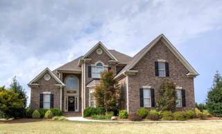 202 Fosseway Dr, Greensboro, NC 27455-8372