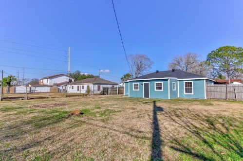 308 Kansas St, Morgans Point TX 77571-5432 exterior