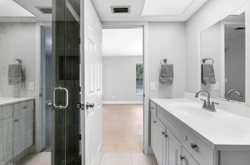 4688 Pembrooke Ln, Bonita Springs FL  exterior