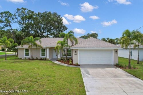 5435 Friendly St, Cocoa, FL 32927-2958