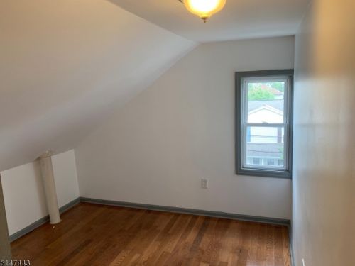 54 2 St, Newark NJ 07107-3106 exterior