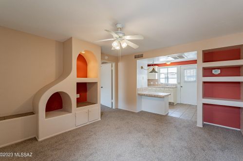 435 Paseo Lobo, Green Valley, AZ 85614-0700