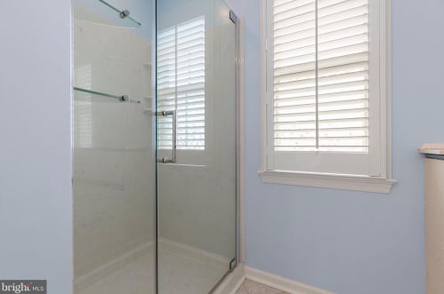 527 Willis St, Fredericksburg VA  22401-5650 exterior