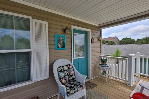 1328 Daytona Ave, Flagler Beach, FL 32136-3714