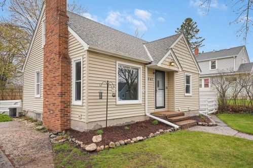 3947 Yates Ave, Minneapolis, MN 55422-1971