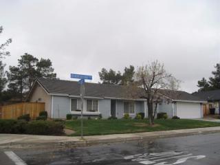 13495 Northstar Ave, Victorville CA  92392-6202 exterior