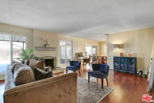12207 Mulberry Ave, Chino, CA 91710-2740