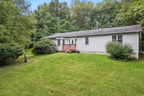 000 Grange Rd, Beaver Falls, PA 15010-9633