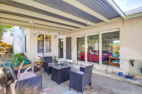 4117 Blackton Dr, La Mesa CA 91941-7512 exterior