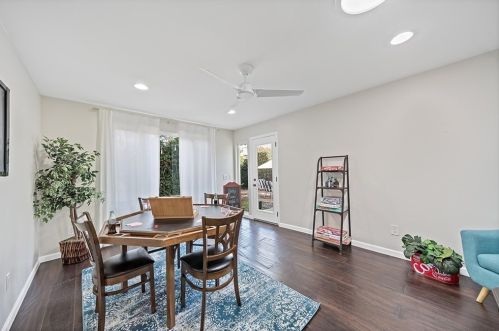 1457 Park Ave, Long Beach CA  90804-3102 exterior