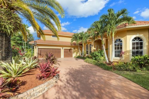 15530 Rolling Meadows Cir, West Palm Beach, FL 33414-9086