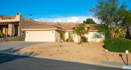 11250 Verbena Dr, Desert Hot Springs CA  92240-3318 exterior