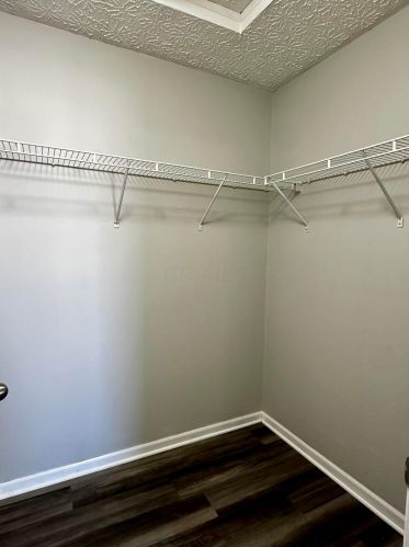 2133 Hierarch Ct, Darbydale OH  43123-1399 exterior