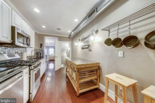 1826 18th St, Washington DC 20009-1707 exterior