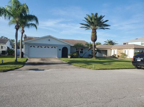 7034 Southwind Dr, Port Richey, FL 34667-3973