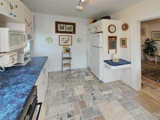 111 Nippino Trl, Nokomis, FL 34275-3120
