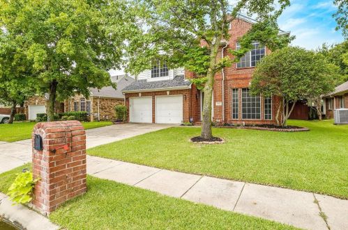 1005 Tanglewood Ln, Lewisville TX  75028-8234 exterior