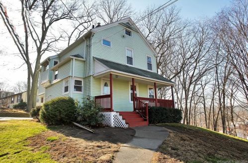 46 Wilkinson St, Putnam, CT 06260-2134