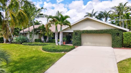 1887 Finn Hill Dr, Boynton Beach, FL 33426-9330
