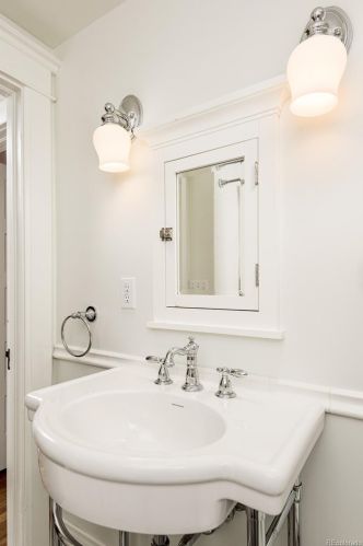 638 Franklin St, Denver CO  80209-4503 exterior