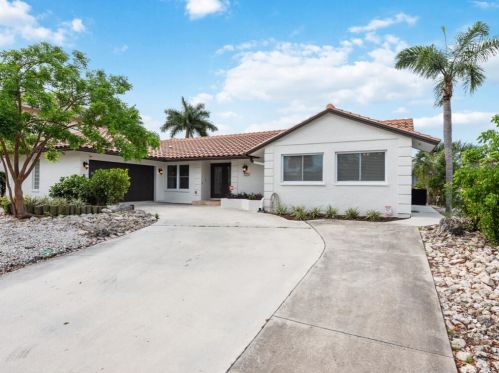 773 Holly Ct, Marco Island FL  34145-1915 exterior