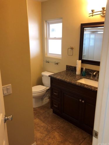 1216 Balboa Blvd, Newport Beach CA  92661-1420 exterior