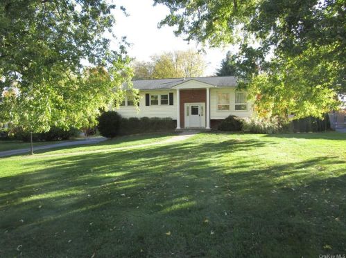 271 Somerston Rd, Yorktown Hgts, NY 10598-2120
