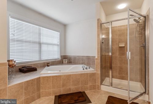 10114 Lees Crossing Ln, Fredericksburg VA  22408-0292 exterior