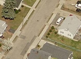 86 Edgemere Ave, Providence, RI 02909-5004
