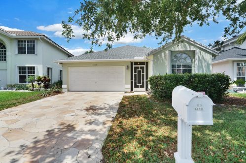 1329 Fairfax Cir, Boynton Beach, FL 33436-8613