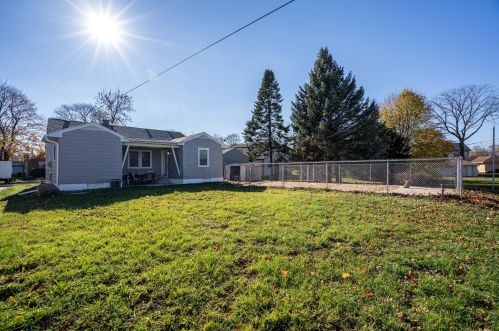 3304 Norwich Ave, Milwaukee WI  53235-4724 exterior