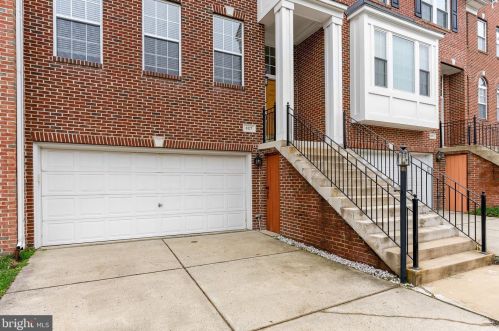 827 Valemount Ter, Leesburg, VA 20176-3612