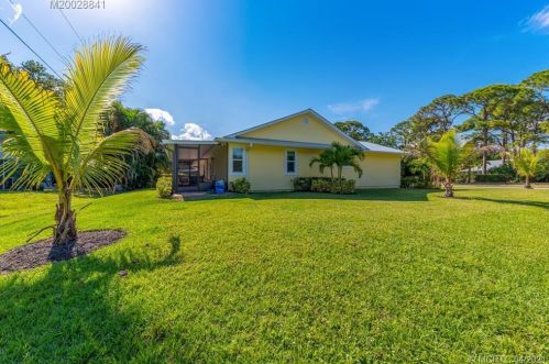 1998 Sunset Trl, Palm City, FL 34990-3215