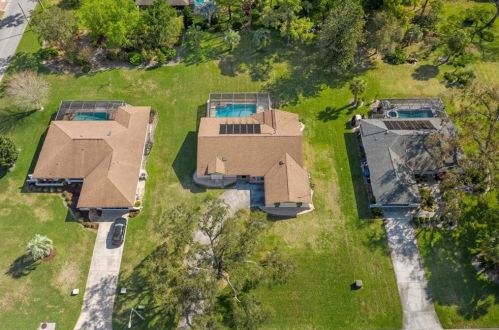 10208 Hoover St, Brooksville FL  34608-7137 exterior