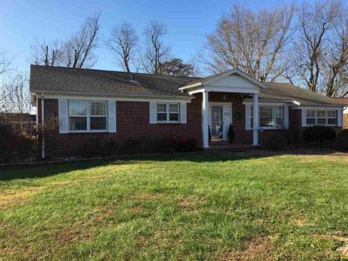 812 9th St, Murray, KY 42071-3010