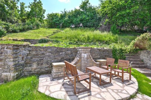 1255 Pike St, Covington KY  41011-2136 exterior