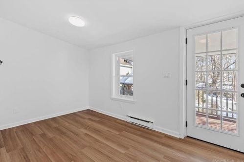 22 Fountain St, Norwich CT  06360-5008 exterior