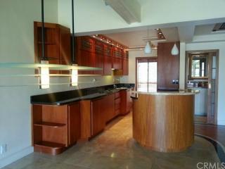 8331 Marina Pacifica Dr, Long Beach CA  90803-7005 exterior