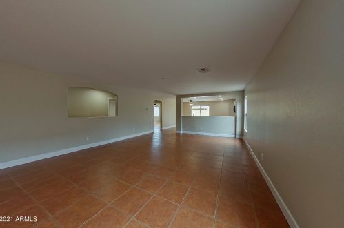 6226 Encinas Ln, Phoenix, AZ 85043-1910